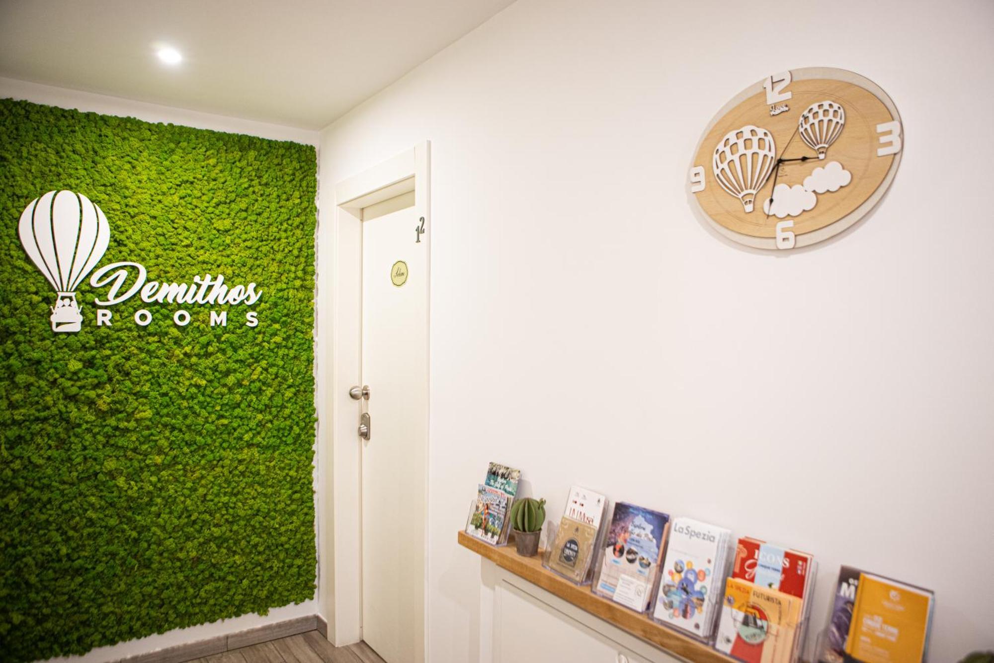 Demithos Rooms Специя Экстерьер фото