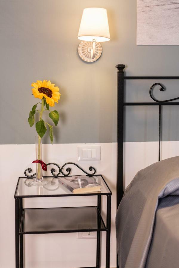Demithos Rooms Специя Экстерьер фото